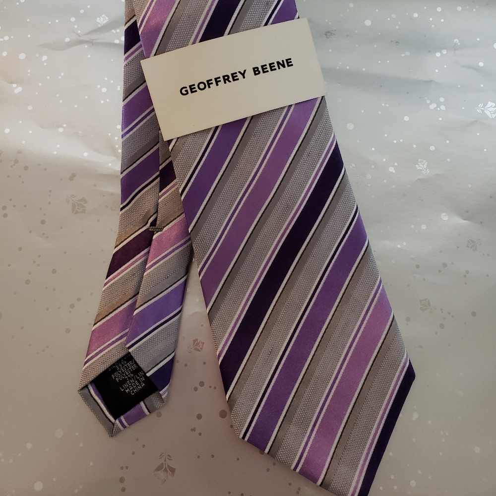 GEOFFREY BEENE TIE